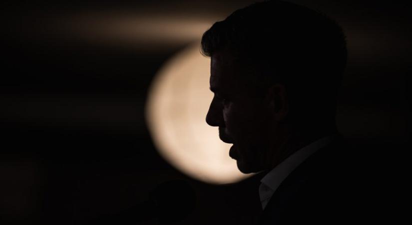 Titkosszolgálatok próbálták rávenni a végrehajtót, hogy tegyen hamis terhelő vallomást Magyar Péterre