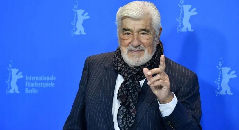 Gyászol a művészvilág: meghalt a Winnetou legendás sztárja