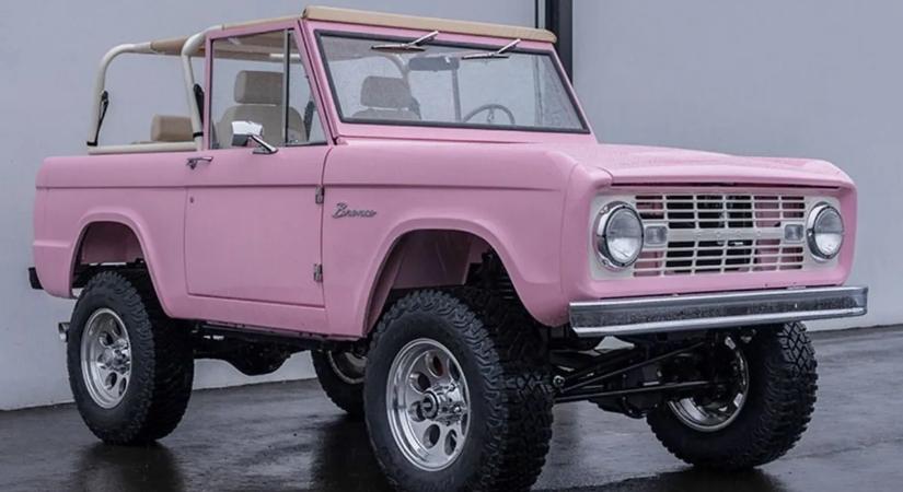 Barbie-mobilok, ha összecsapnak! Ön melyiket vállalná be?