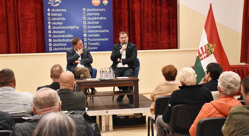 Mindennapi életünk biztonsága a tét – a választás jelentősége került fókuszba a fórumon – galériával