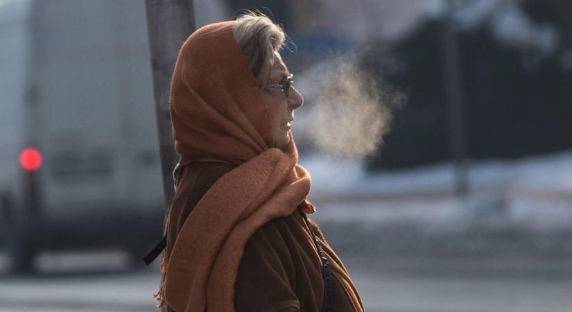 Jön a fordulat az időjárásban: zápor, hózápor és fagy is várható holnap