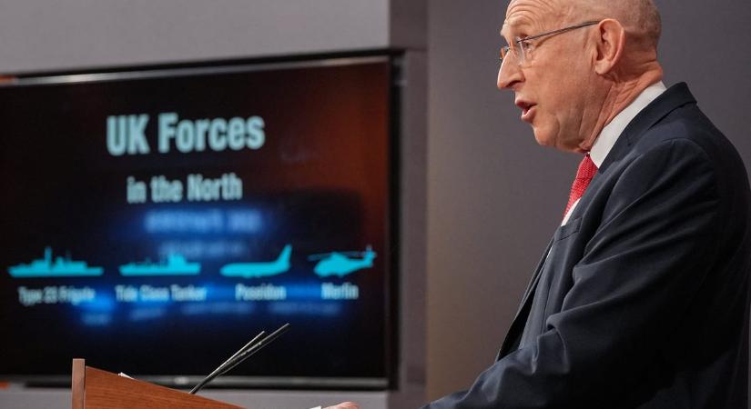 A britek szerint orosz tengeralattjárók térképezték fel az észak-atlanti tengeri vezetékhálózatot