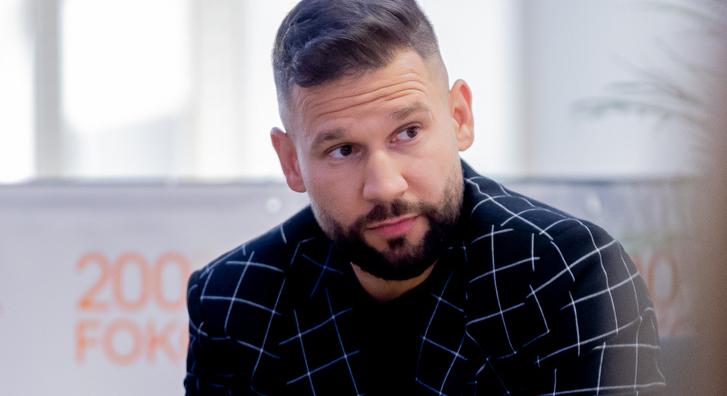 Rácz Jenő kétségbeesetten kért segítséget, elveszett pénztárcája miatt borult az utazása