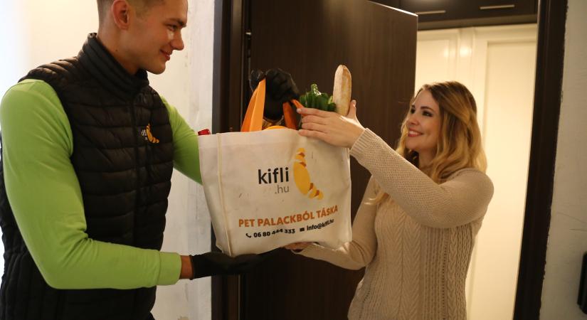 A választás napján ingyen szállítja a bevásárlást a Kifli.hu