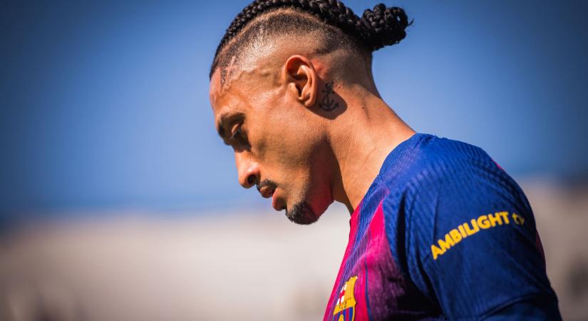 Itt a szenzáció: Raphinha eladó