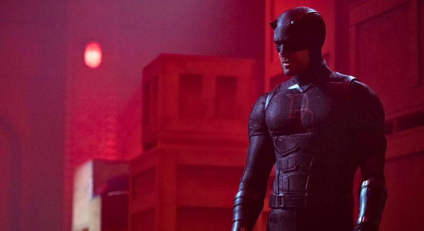 Végre itt a Daredevil: Újjászületés 2. évadának friss előzetese, májusban a Disney-on!