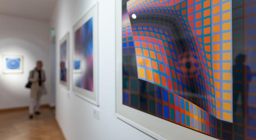 Megnyitották a közelmúltban megújított Vasarely-múzeumot Pécsen