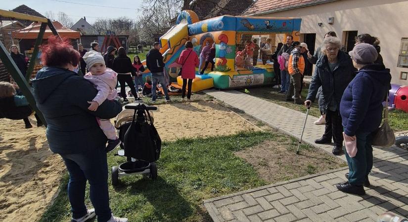 Gyerekprogramokkal ünnepelték a "határtalan barátságot"