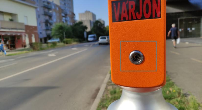 A gyalogosok és a sofőrök odafigyelését kérik a rendőrök