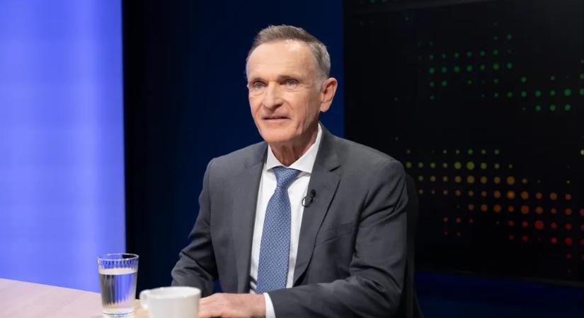 Wáberer György: Az nem létezik, hogy mindig 26-27 országgal szembe megyünk. Nem vesszük észre, hogy esetleg velünk van a baj?