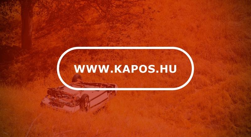 Árokba borult egy autó Mernyén