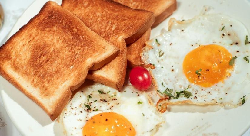 Felejtsd el a kenyérpirítót: így készíts nagy tételben pirítóst a családnak!