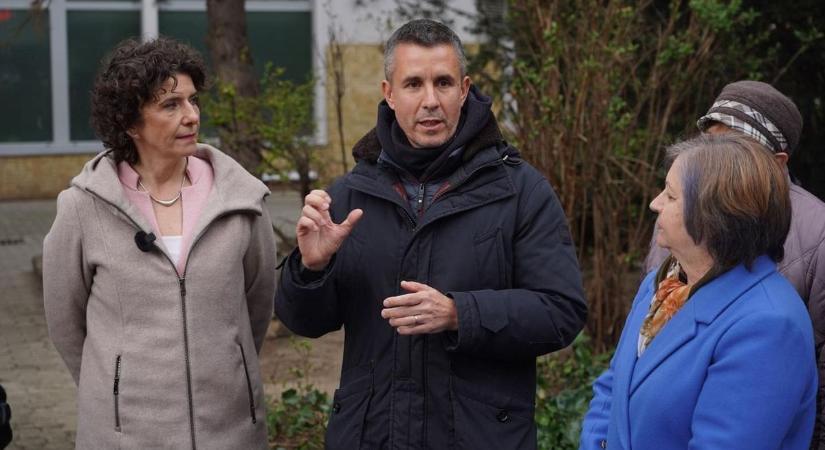 Roppant kínos: nem elég, hogy Magyar Péter egy kémmel dolgozott együtt, Dobrev Klára szerint több tiszás politikus is effektíve kém