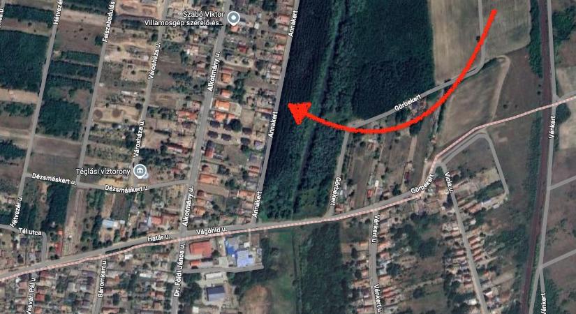 Három sugárral oltották a téglási házat