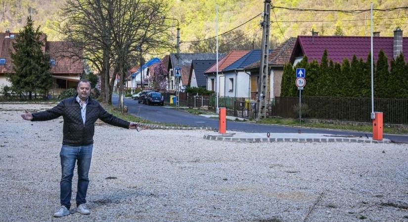 Megoldják a parkolási problémákat Lillafüreden és Felsőhámorban - képekkel, videóval
