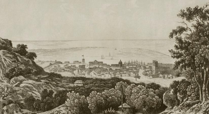 7 rejtélyes piramis rejtőzik ezen a szigeten – sokak szerint nem ember építette