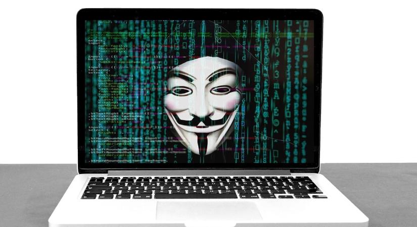 Magán-titkosszolgálatnak kémkedhetett az Orbán-gateből „Henry”