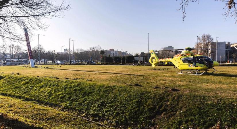 Mentőhelikopter érkezett Szavára, vonultak a földi egységek is