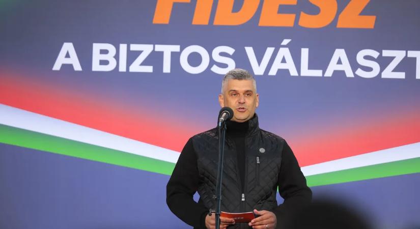 Antal Szabolcs: Ebben a zűrzavaros világban nem lehet rutintalanokra és kezdőkre bízni egy ország sorsát