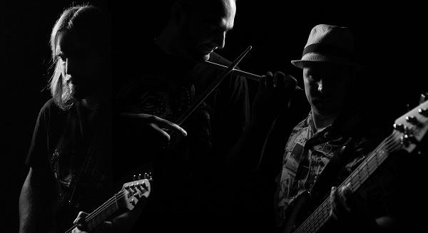 Vidám zenés látlelet a kollektív önpusztításról - új dallal jelentkezik a Percember: 'Abszurd'