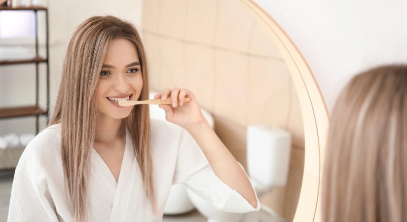 Ha így mosod meg a fogad, a különbséget már holnap érezni fogod