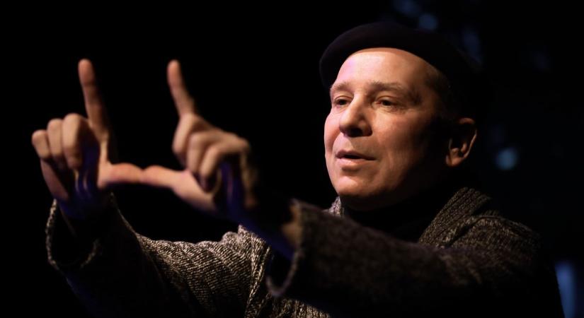 Posonyi Takács László önálló estje - Erős alakítás mély mondanivalóval - fotók