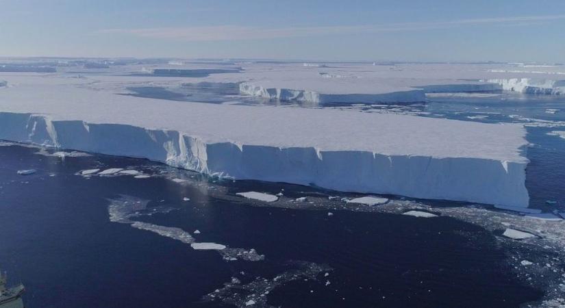 A tudósok egy több mint 80 kilométeres falat építtetnének, hogy megakadályozzák a Végítélet-gleccser olvadását