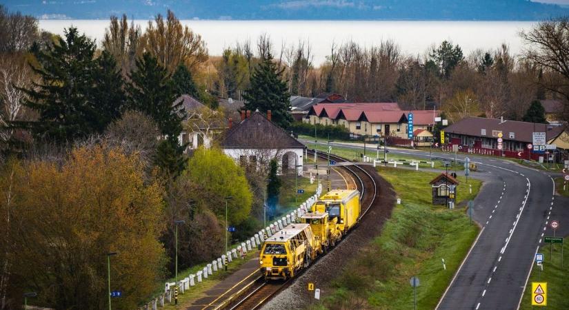 Erre kell számítani, ha vonattal menne a Balatonra