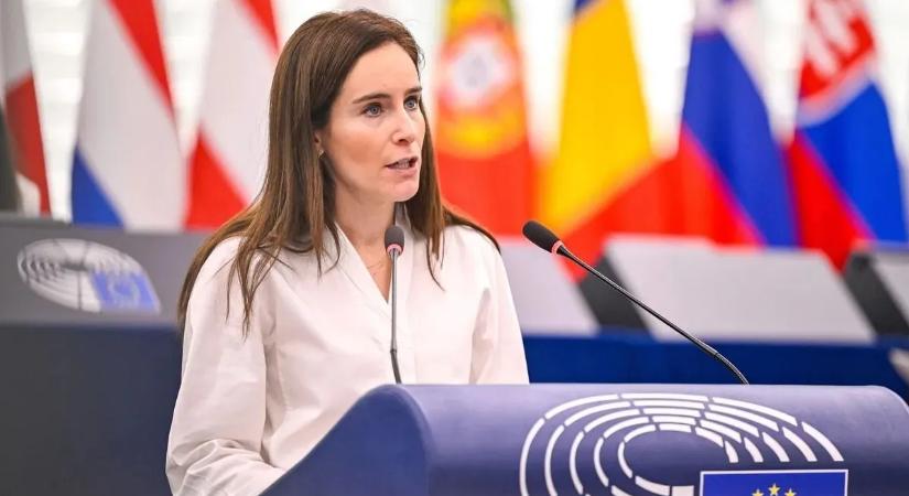 A közöségi médiás óriásvállalatok szerint Magyar Péteren már nevetni sem szabad