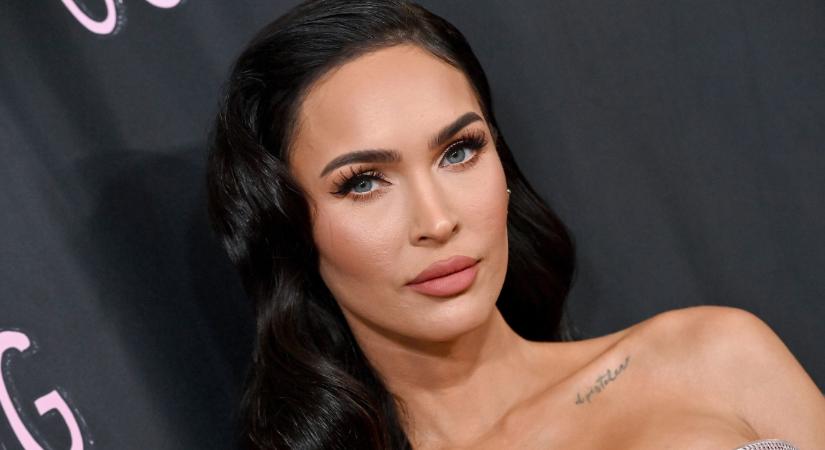 Női sztárok, akik szinte teljesen meztelenül léptek a vörös szőnyegre