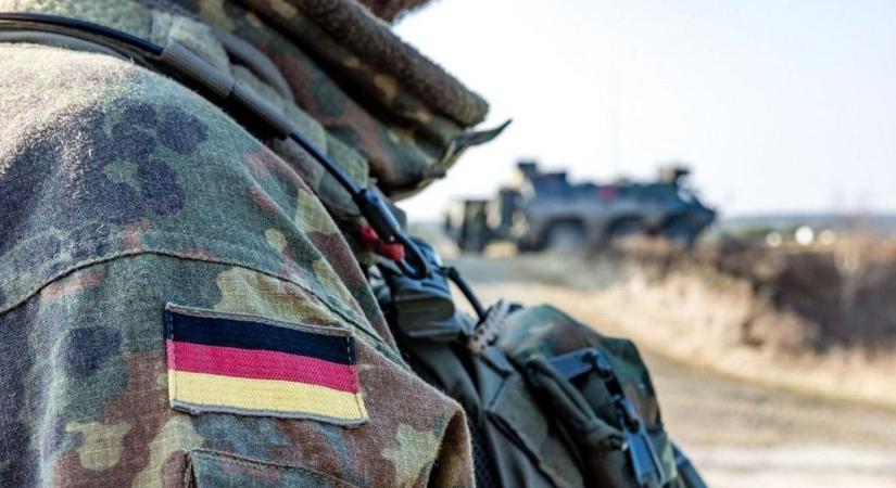 Európa fegyverkezik, Németország keményít – a fiatalok szabadsága forog kockán (videó)