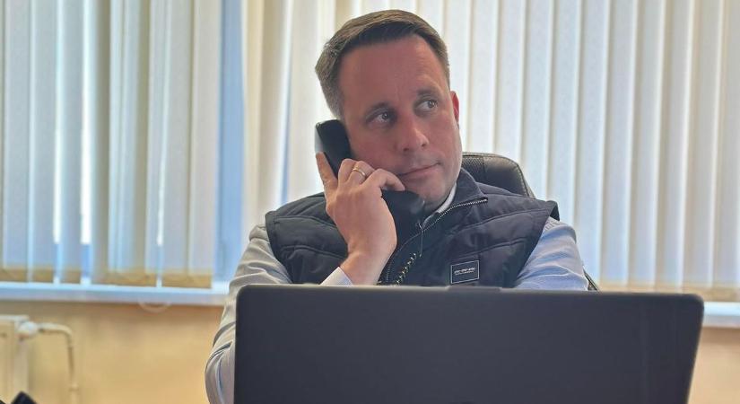 Dömötör Csaba: a falvak nem kérnek a politikai dajkálásból