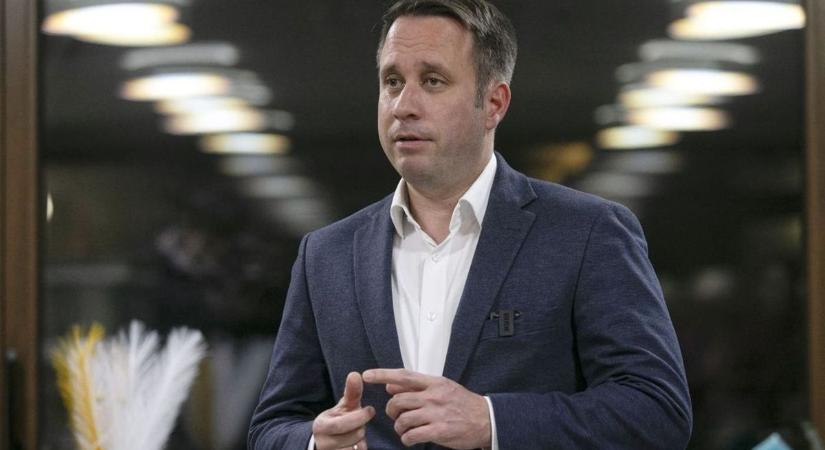 Dömötör Csaba: a Tisza több ezer aktivistát küld magyar kistelepülésekre (VIDEÓ)