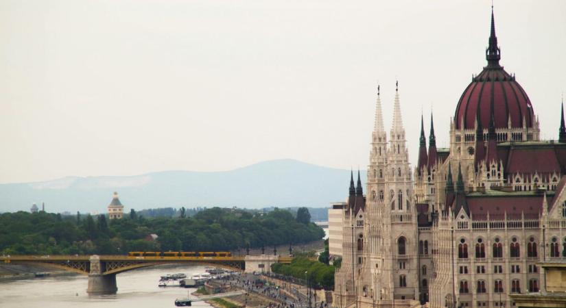 Olyasmi történt az Országházban, amit eddig még csak kevesen élhettek át