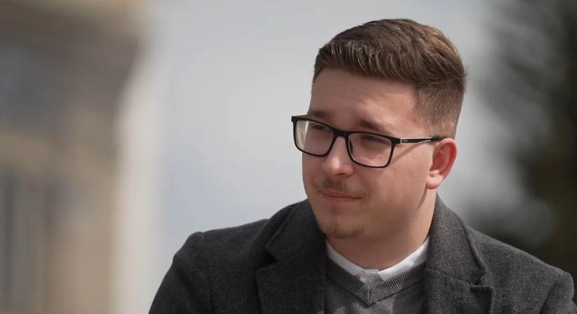 Szívszorító tragédiák után fordul az orvosi pálya felé a TV2 sztárja: anyukája és nagymamája egy héten belül hunyt el