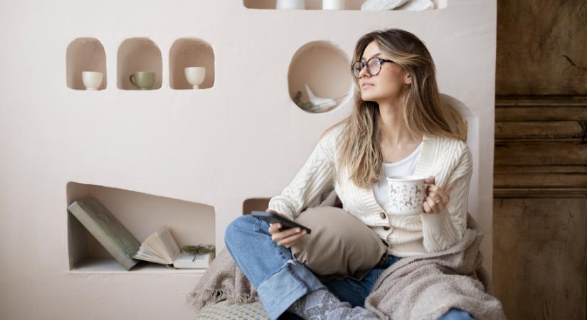 Napi horoszkóp, 2026. április 10.: A Mérlegnek másképp kell gondolkodnia, a Skorpió tegyen a szerelmi életéért