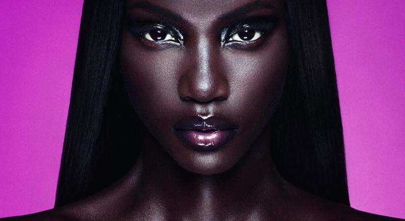 Naomi Campbell után ő a második fekete lány, aki megnyitott egy Prada-divatbemutatót