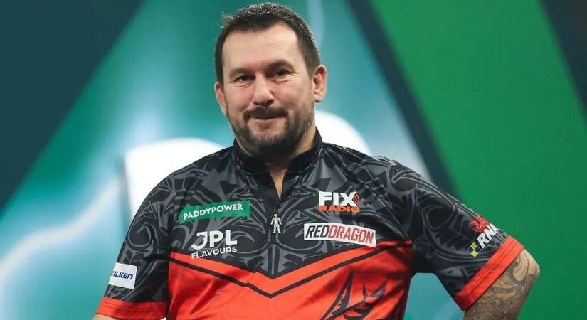 Clayton nyert Brightonban, és újra első a darts Premier League-ben