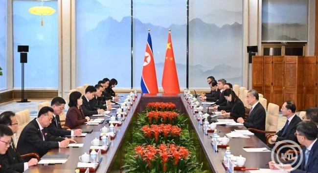 Kína és Észak-Korea kapcsolataik erősítésében állapodott meg