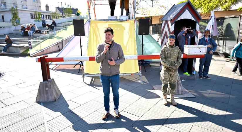 A Kutyapárt marad a ringben, a végrehajtók kitálalnak – itt a HVG hírpodcastja