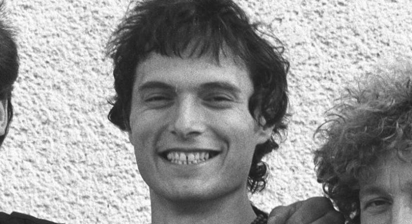 A 90-es évek tévésztárját alig ismertük fel most a képernyőn: 70 évesen így él