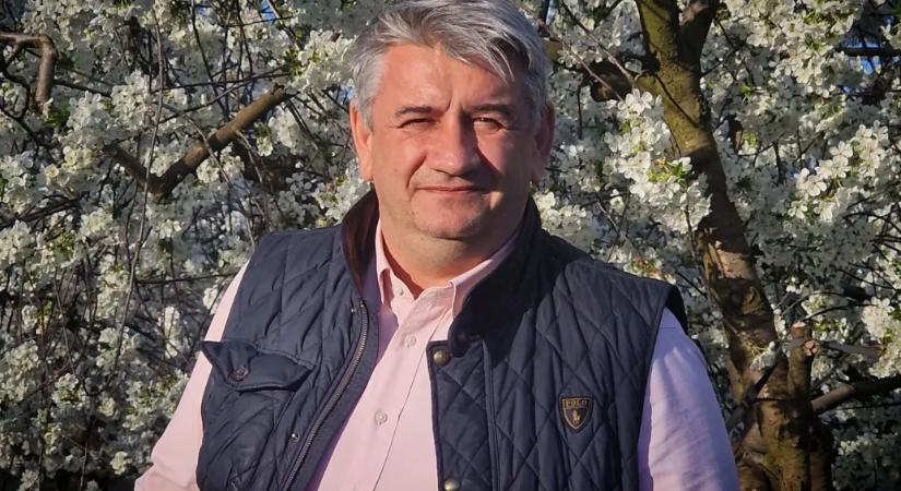 „Tudom, hogy egy demokratának mi a helyes döntése a kialakult helyzetben” – a tiszás jelölt támogatására kéri szavazóit a DK hajdú-bihari választókerületi jelöltje