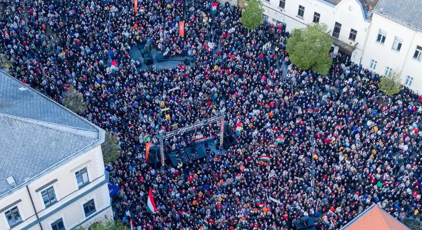 Orbán Viktor a Tisza által idehívott külföldi titkosszolgálatoknak: El a kezekkel Magyarországtól!