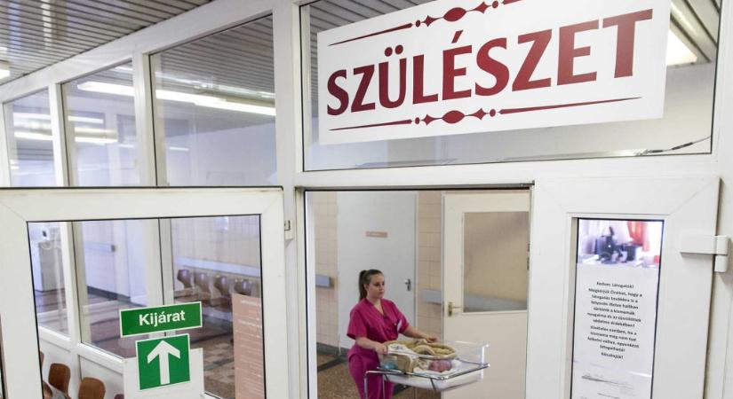 „A biztonságos működéshez szükséges létszámot messze nem érjük el” – drámai képet festettek az egészségügyről a kórházigazgatók