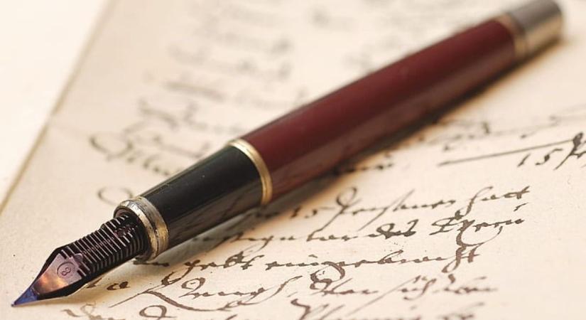 Szavalóversennyel ünneplik a költészet napját a városban