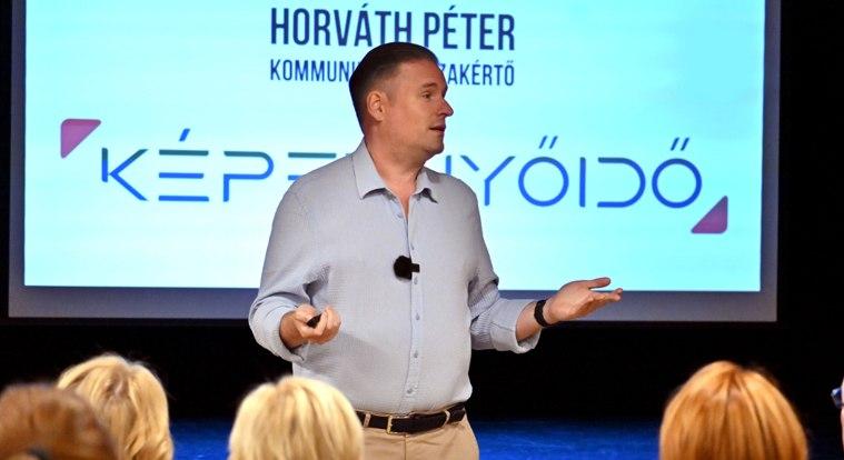 Mit tegyek, ha túl sokat videójátékozik a gyerekem?