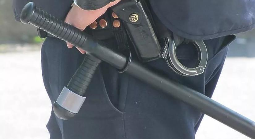 Veszélyben a közrend vasárnap? Megkongatta a vészharangot a rendőrszakszervezet