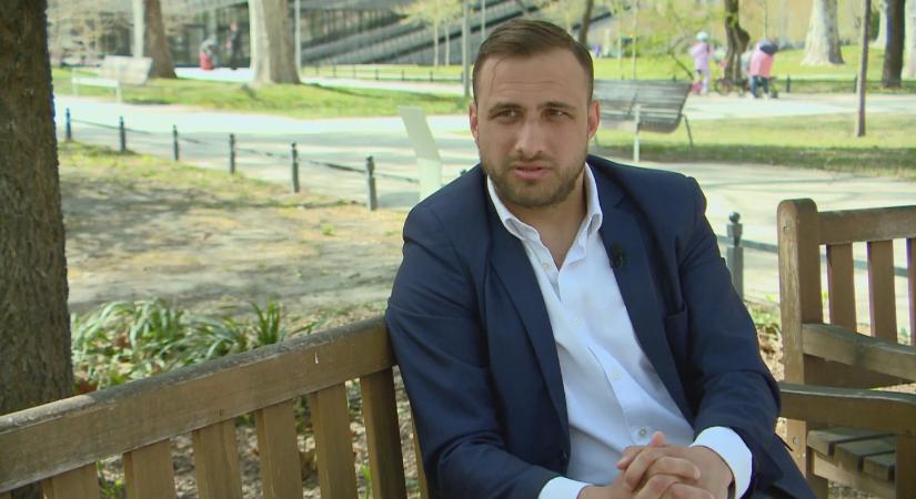 Hiába kérte meg exe kezét, a Határtalan szerelemből távozó Márk még nem kapott választ