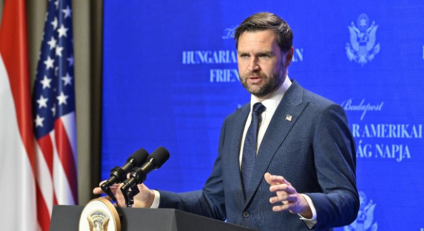 Vance konvoja miatt állítottak meg percekre egy mentőautót Budapesten