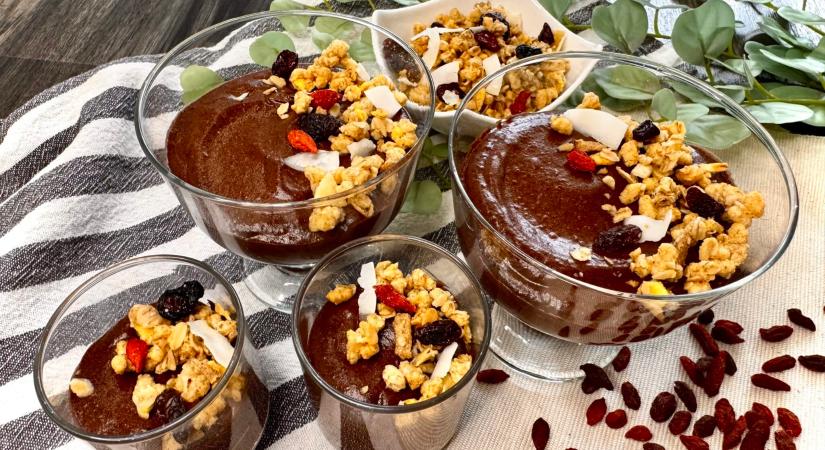 Szupergyors csokipuding – hozzáadott cukortól mentes verzió, amely felülmúlja a boltit is